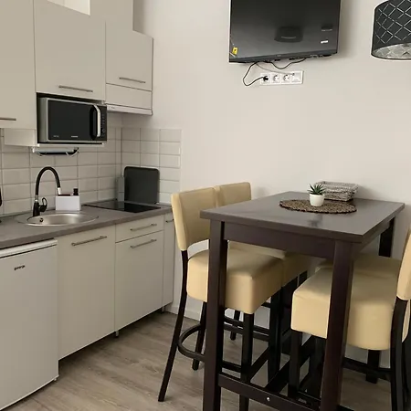Vibe Apartment Zalaegerszeg Exterior photo